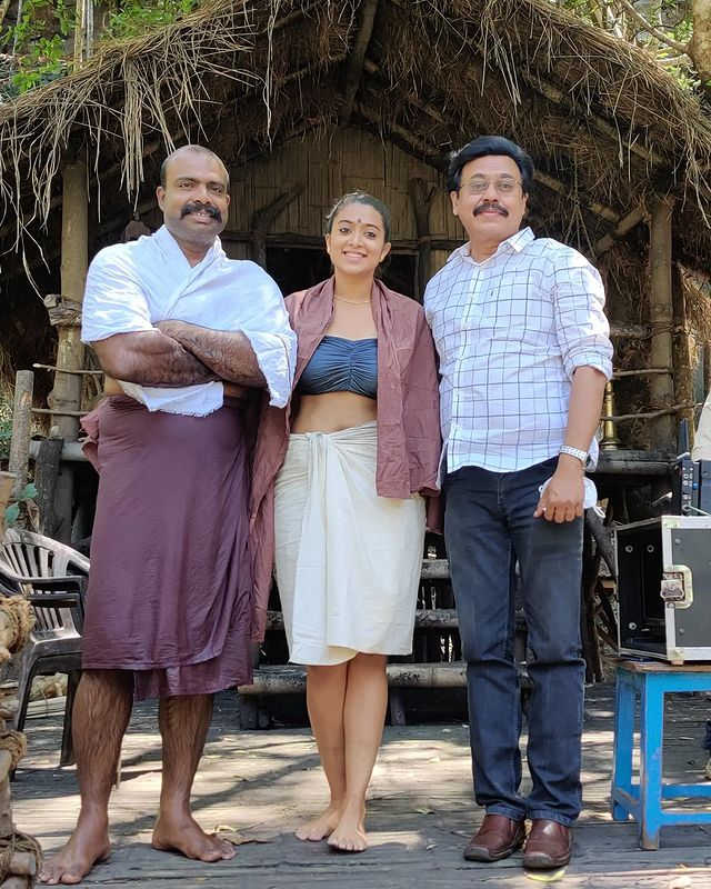 madhuri pathonmbatham noottandu